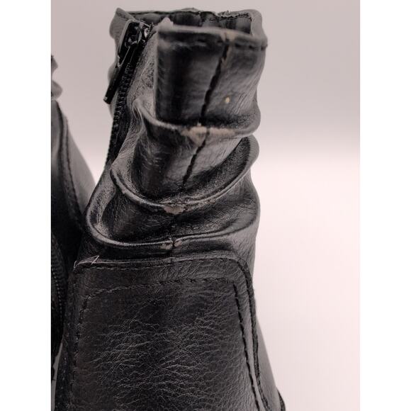 Earth Origins | Rosemond Ruched Boots |Size 8.5M, Zipper One Side & Faux Leather - Picture 4 of 9